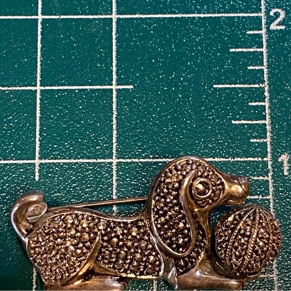 🍒3 for $33🍒  Adorable Dachshund Weiner Dog Faux Marcasites Brooch Pin - Picture 6 of 6